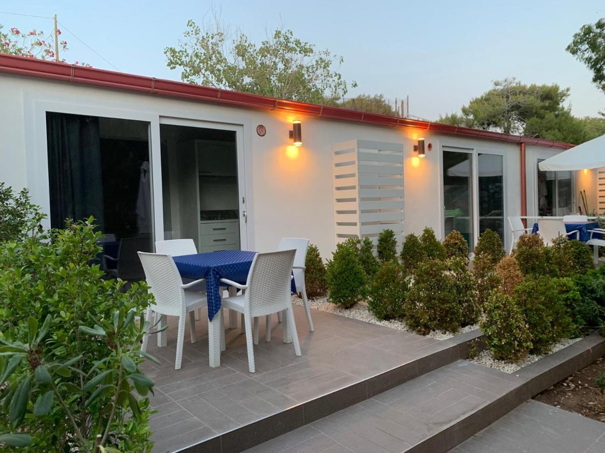 Camping Village Baia Falcone Вьесте Экстерьер фото