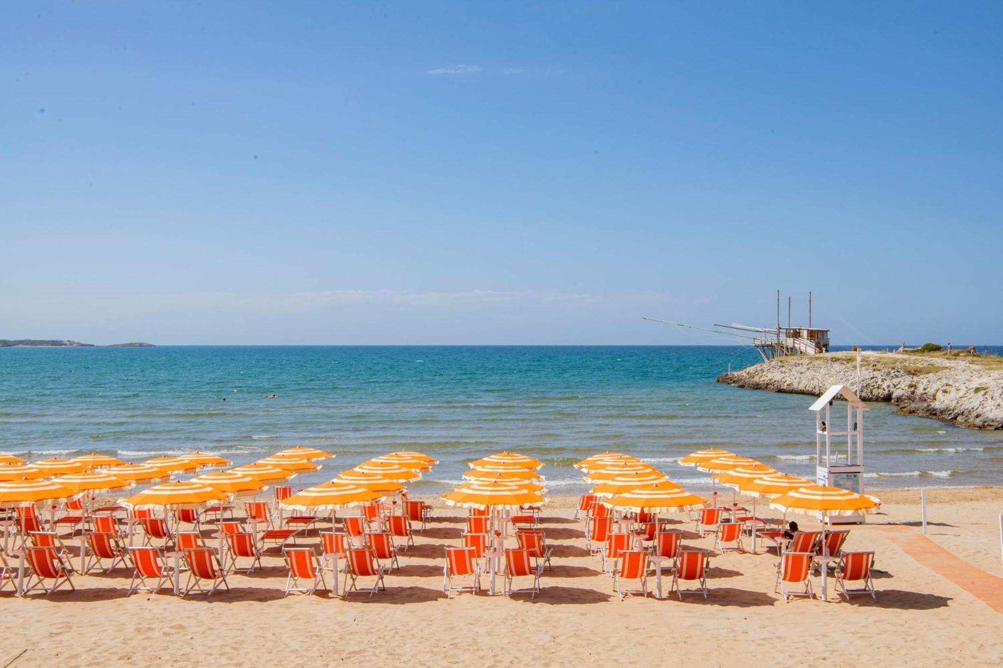 Camping Village Baia Falcone Вьесте Экстерьер фото